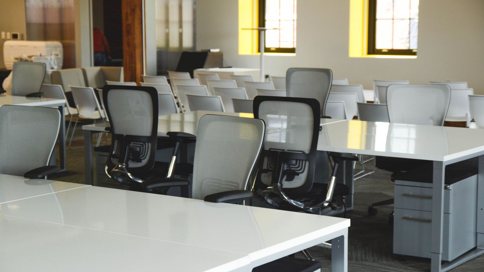Implementación del asistente AI Hanna para 500 empleados