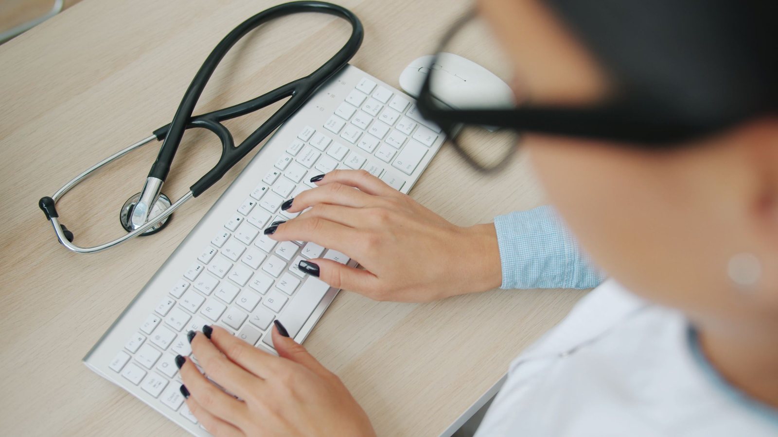 Asistente AI en salud: claves de seguridad de datos